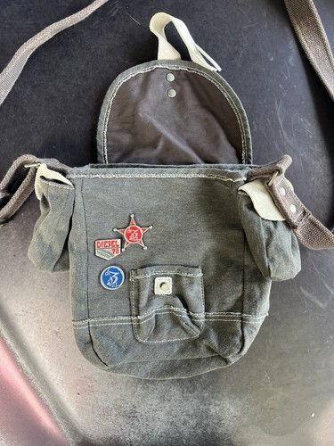 Vintage diesel sling bag - Gem Vintage diesel sling bag - Gem
