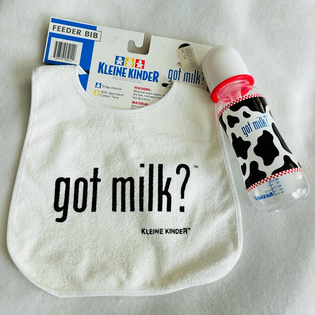 Vintage 90’s Kleine Kinder Got Milk? Bib and Bottle NOS