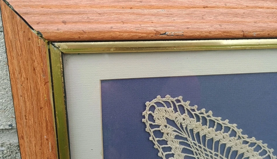 Vtg Framed Matted Large Ornate Ivory Butterfly Crochet Doily 22.5x18.5 Retro 70s - Image 4 of 4