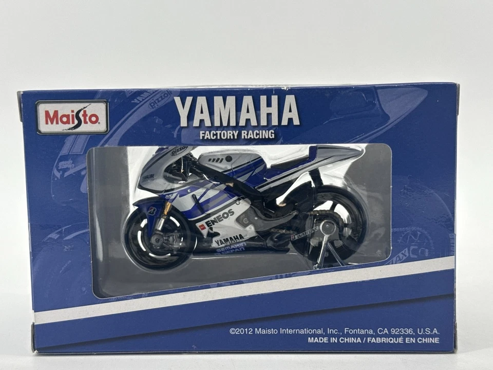 Maisto 1:18 Yamaha Racing YZR-M1 Diecast Model - Image 4 of 4