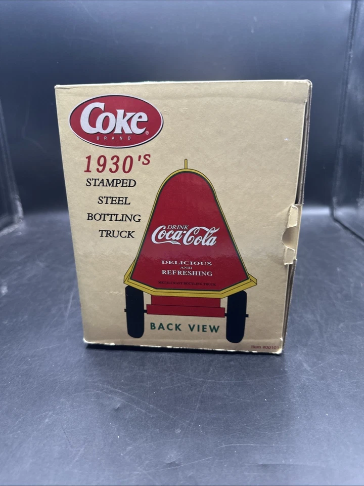 New Gearbox # 00101 1930’s Coca-Cola Bottling Truck reproduction stamped steel - Image 3 of 4