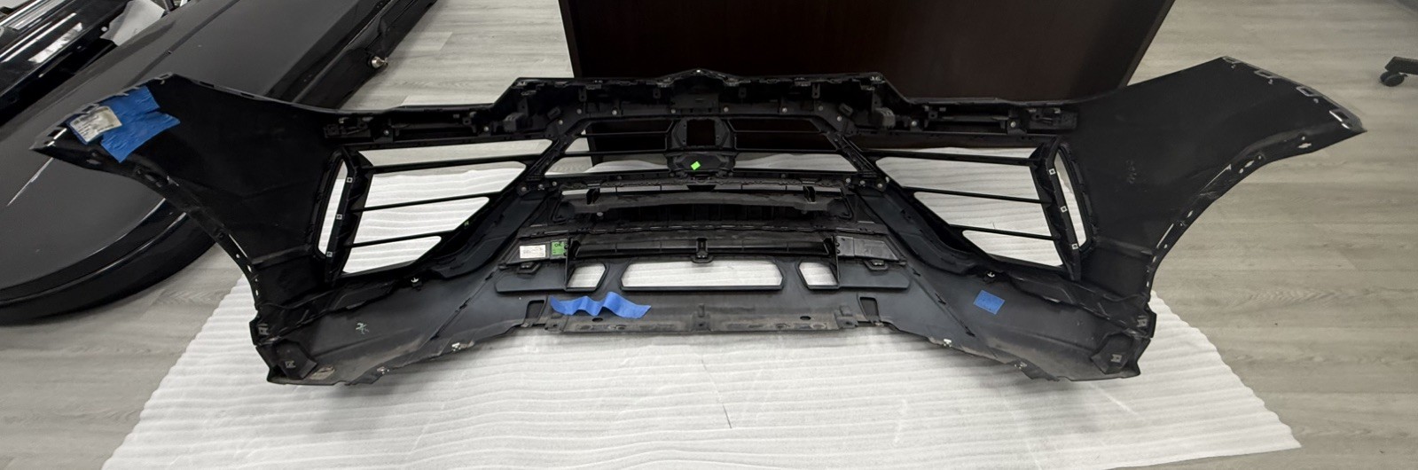 Lamborghini Urus 2023 FRONT Front bumper