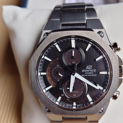 CASIO EDIFICE EFS-S570YDC-1AJF Sport Chronograph Saphir Solar Funk Herrenuhr