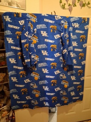Printed Collegiate Super Soft Fleece Snuggie University Of Kentucky