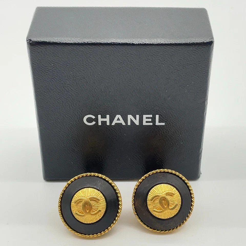 Auth Chanel Vintage Wood Coco Marks GP earrings 93A With Box SK090125 - Image 3 of 4