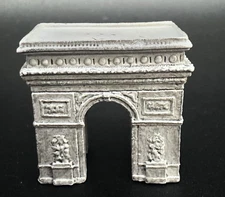 Safari Ltd. Arc de Triomphe Miniature Building Figure World Landmark