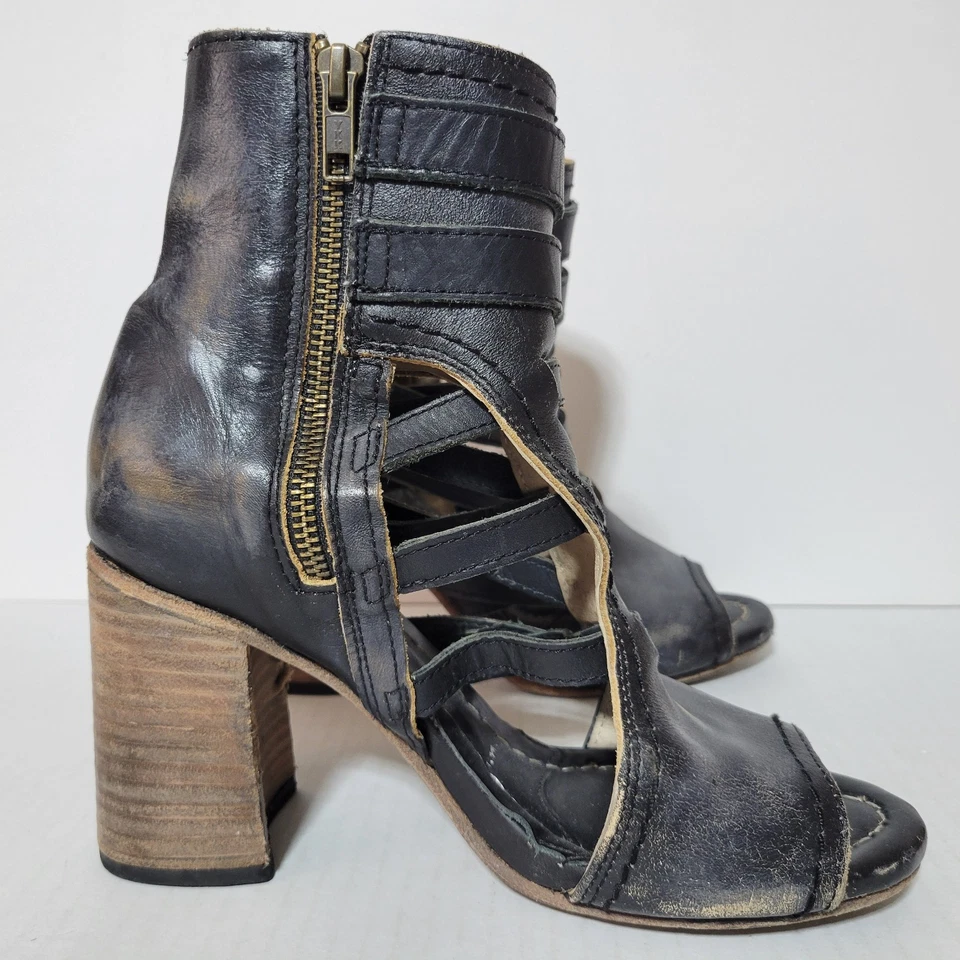Freebird Shoes TIARA Black Distressed Leather Sandals Strappy Heel Size 7 READ - Image 3 of 4