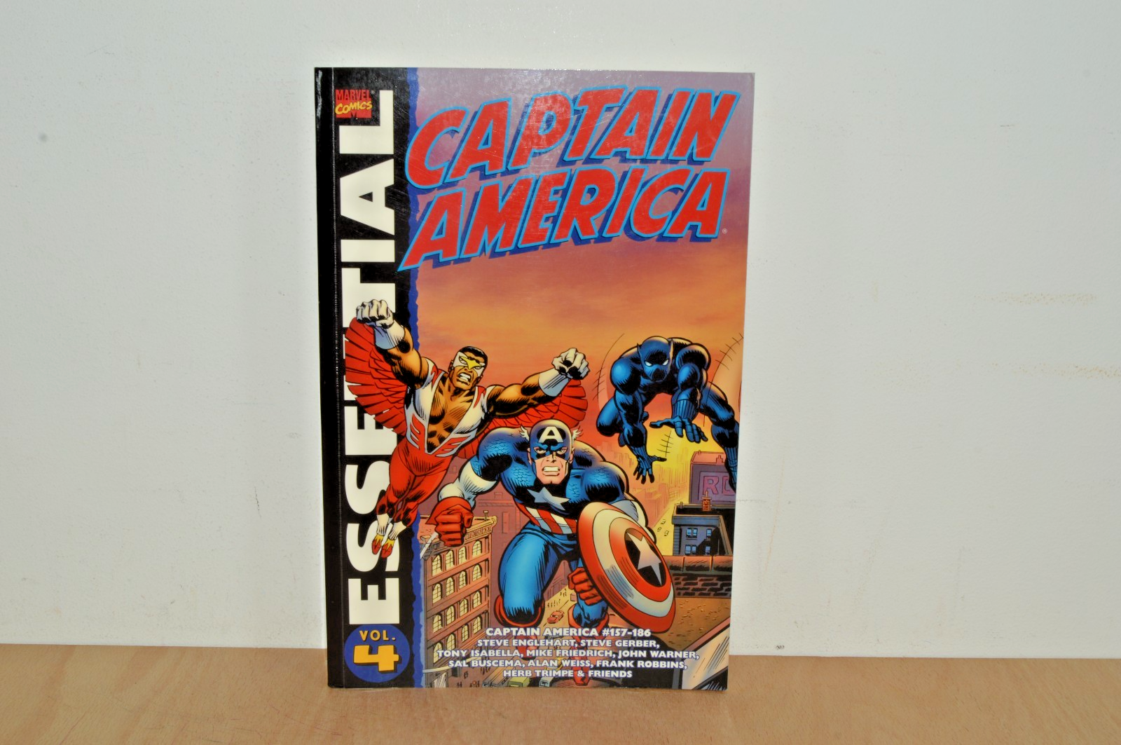 Marvel Comics Essential Captain America Volume 4 TPB (#G1) 1st Ptg