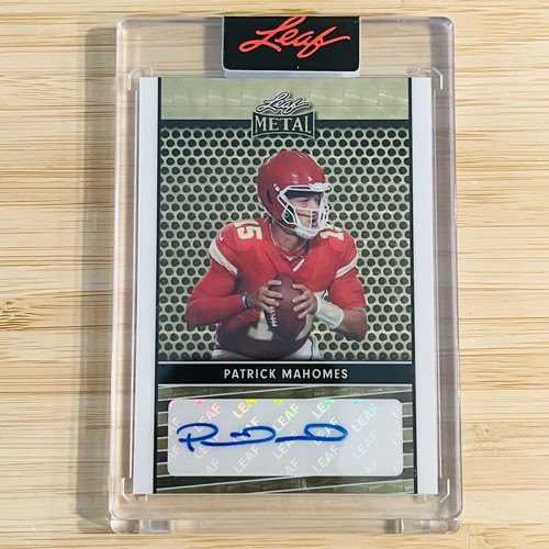 PATRICK MAHOMES 2024 Leaf Metal Gold Vinyl Superfractor Prizm Auto Autograph 1/1