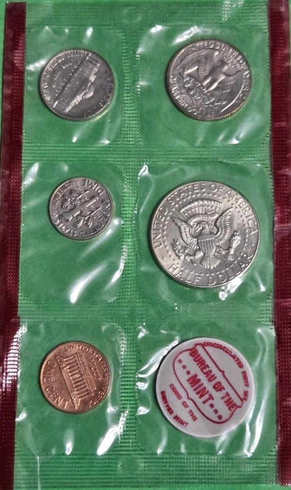 1970 PDS Mint Uncirculated Set 10 US Coins OGP W/ Silver Kennedy Half- see pics - Image 3 of 4