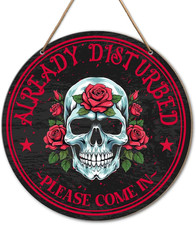 Gothic Halloween Welcome Sign Wall Decor, Skeleton Halloween round Wood Hanging