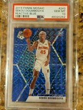 2019-20 Panini Mosaic Choice Sekou Doumbouya Rookie Blue Prizm /99 PSA 10