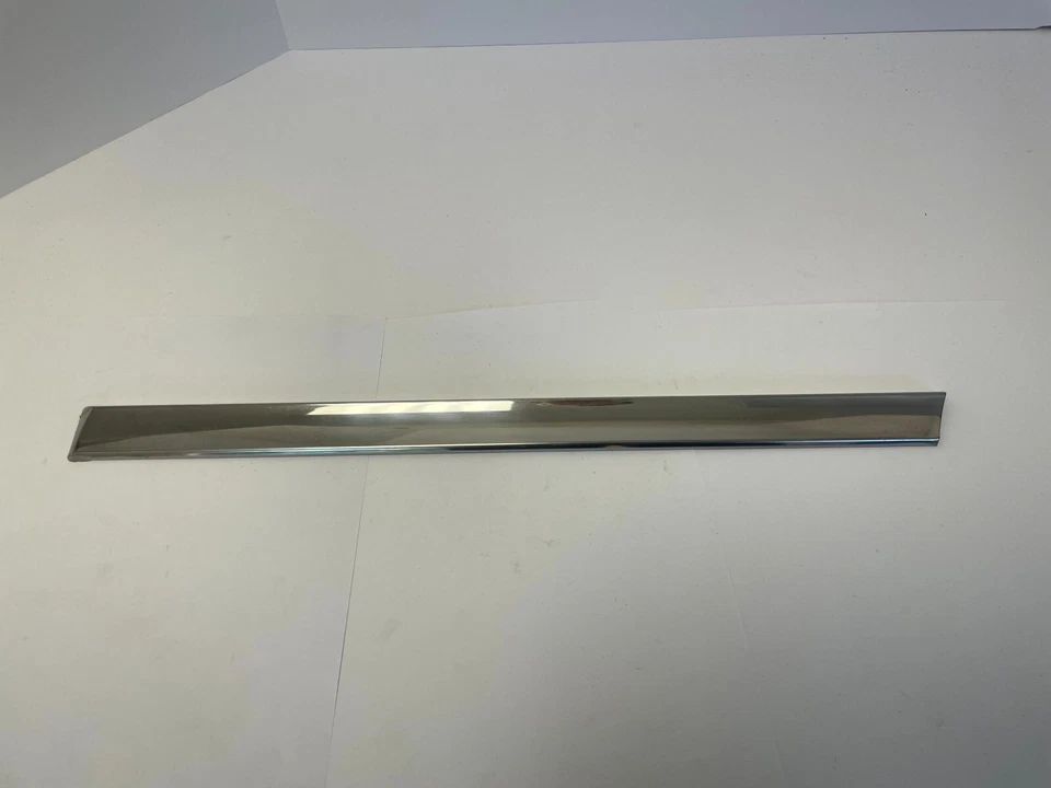 1959 Plymouth Fury переднее левое крыло нижний задний молдинг хром 1902653 новый из старых запасов. - Изображение 3 из 4