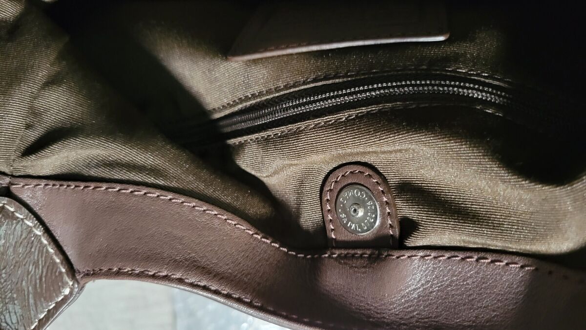 COACH SOHO SIGNATURE HOBO F17094 Khaki Mahogany Patent COACH SOHO SIGNATURE HOBO F17094 Khaki Mahogany Patent