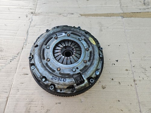 FIAT DOBLO MK2 263 2013 1.6 DIESEL 198A3000 FLYWHEEL DUAL MASS WITH CLUTCH - Picture 7 of 7