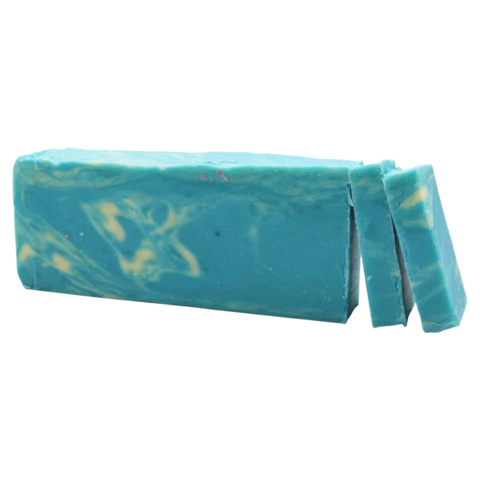 Handgemachte Naturseife – Pflegend, Vegan & Plastikfrei | Sanfte Körperpflege - Bild 2 von 4