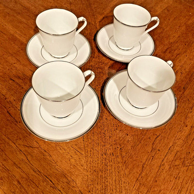 NORITAKE DIANA 4 FOOTED CUPS AND SAUCERS  JAPAN 2611