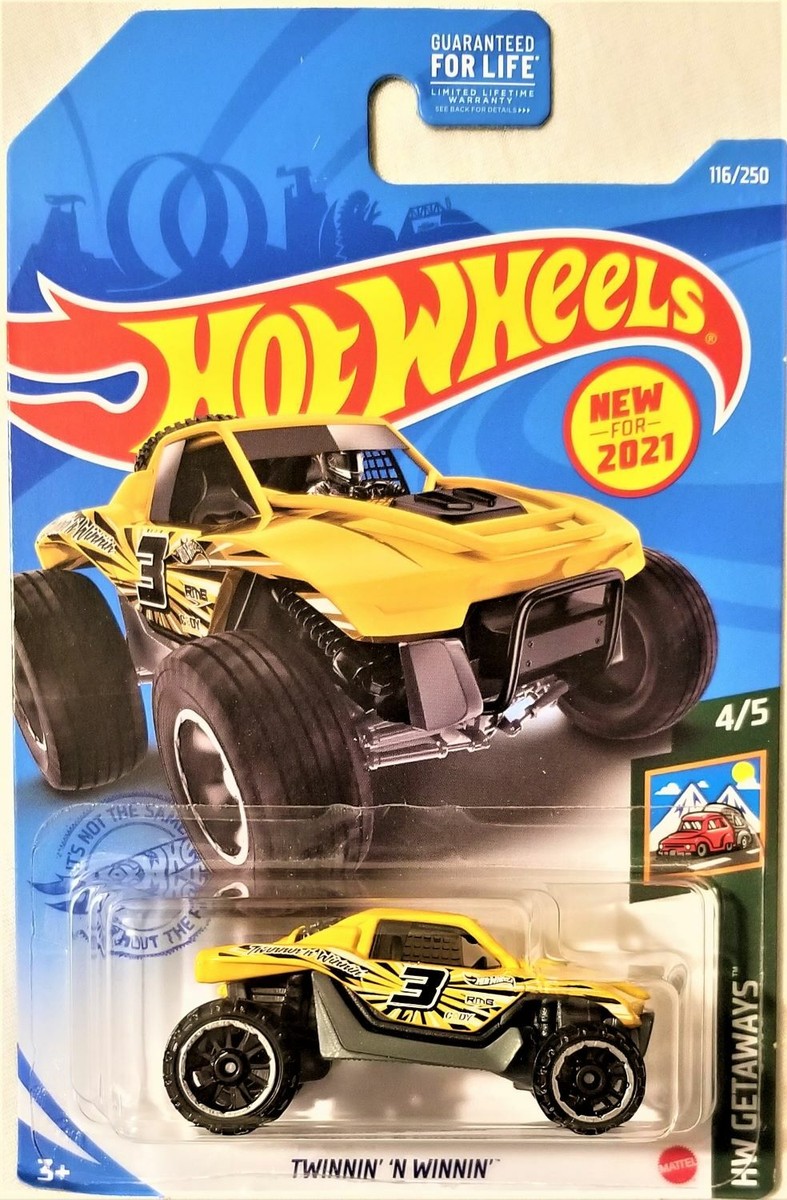 Hot Wheels - 2021 HW Getaways 4/5 Twinnin' 'N Winnin' 116