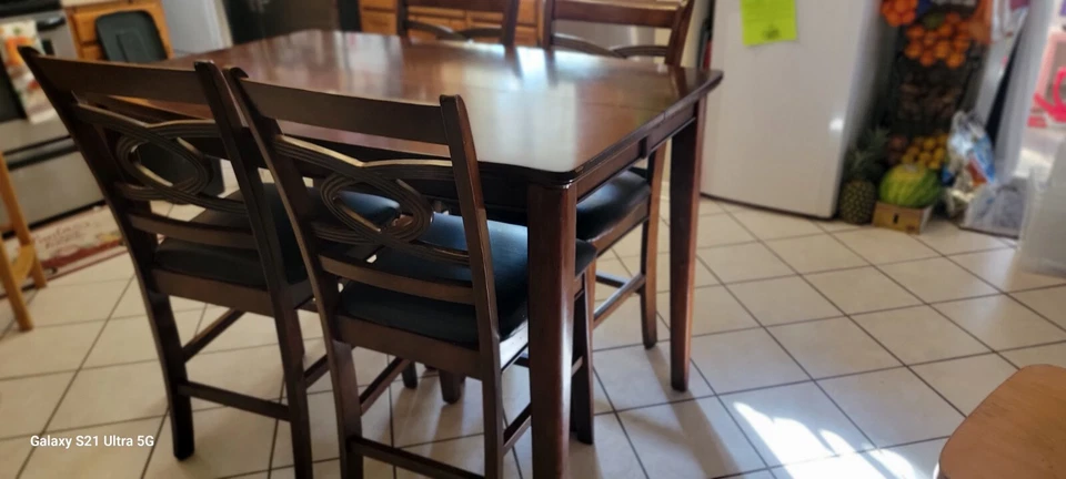 East West ANPL5-WHI-C 5-Piece Kitchen Table Set - Buttermilk/Cherry - Image 2 of 3