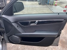 Türverkleidung rechts vorne Mercedes-Benz C-Klasse W204 A2047207062 P25306384 Türverkleidung rechts vorne Mercedes-Benz C-Klasse W204 A2047207062 P25306384