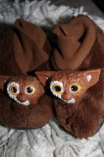 VINTAGE 80s GREMLINS GIZMO CHILDREN'S HOUSE SLIPPERS SHOES BROWN 6.5" LONG RARE