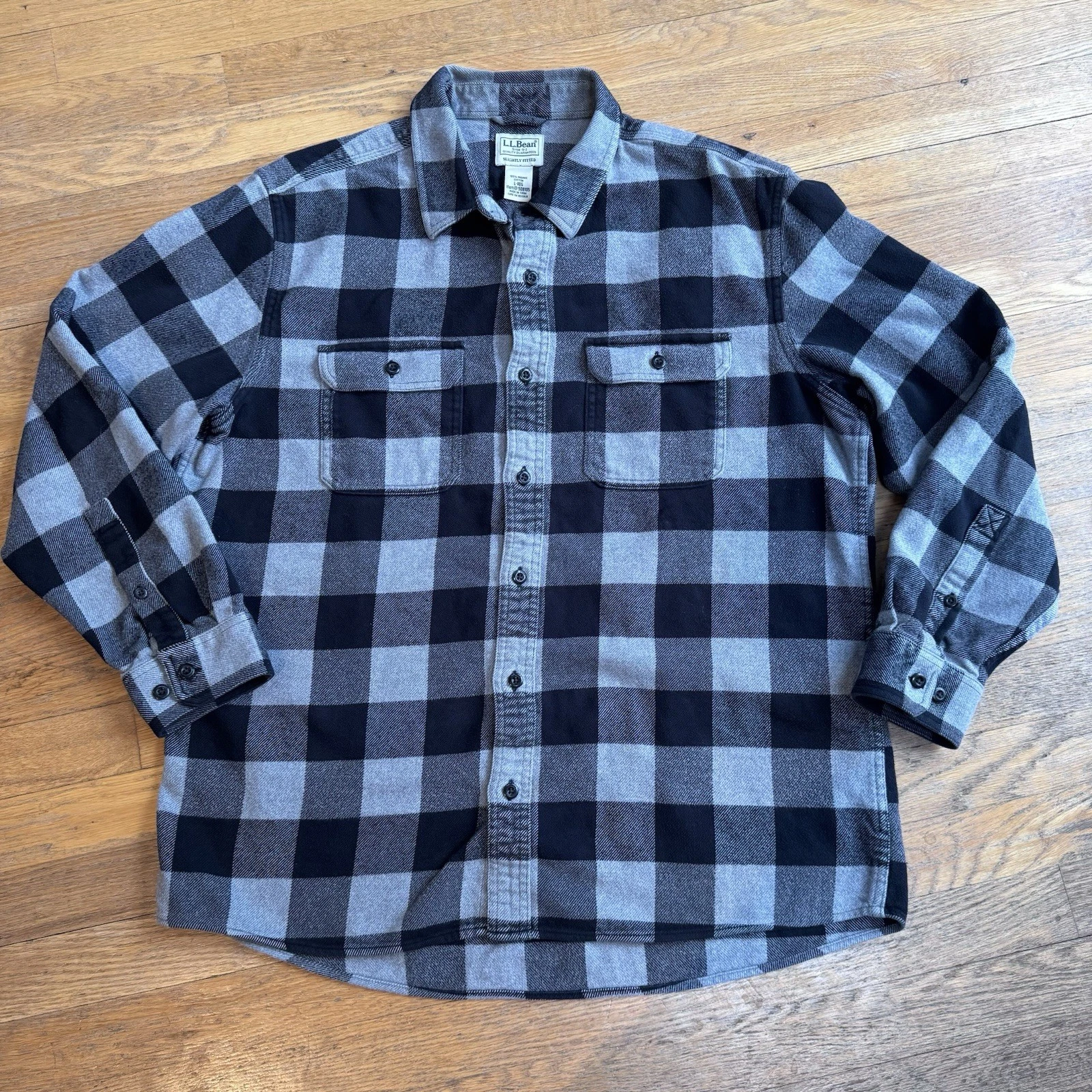 L.L. Bean Flannel Shirt Mens L Gray Black Plaid Slightly Fitted Organic Cotton