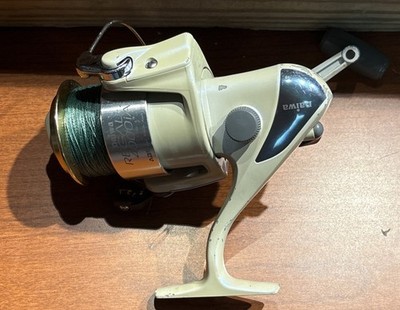 Spinning Reels Daiwa Regal-Z 4000iA Fishing Thailand Original Pre Owned
