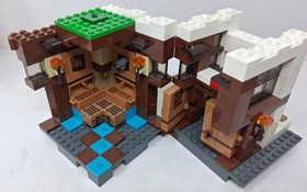 LEGO PARTS PIECES Lego Minecraft The Waterfall Base 21134 parts only Missing pie