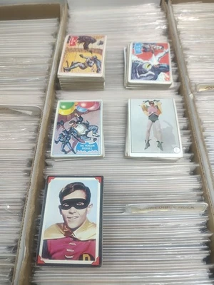 Topps original 1966 Batman blue bat red bat TV movie assorted lot of 129 cards - Photo 1/3