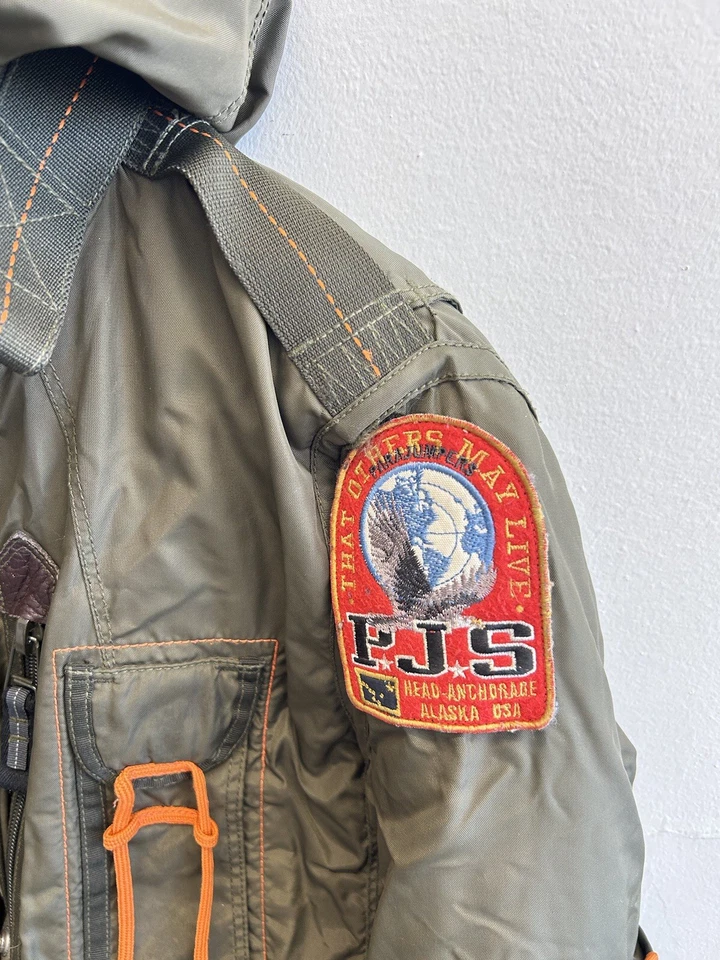 Chaqueta Parajumpers Mujer Multi Bolsillo Exterior Informal Con Capucha Verde Parka Talla S Foto 2 de 4