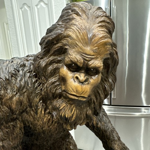 Design Toscano Garden Statues 21" Resin Bigfoot, The Garden Yeti Medium Statue - 第 6/7 張圖片