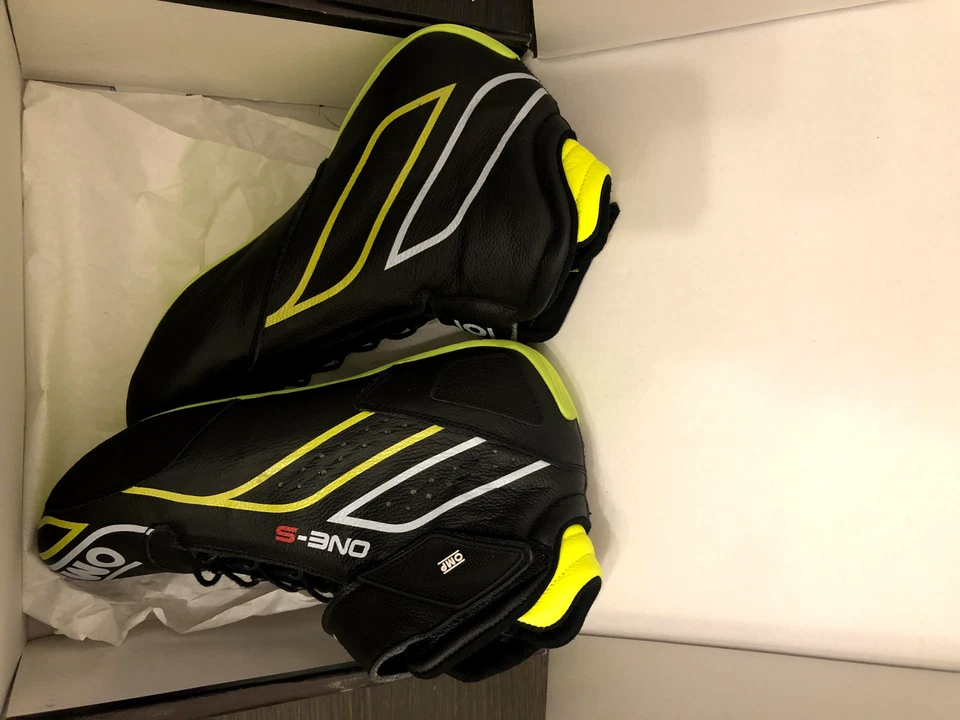 STIVALETTO PELLE SCARPA KART IGNIFUGO NERO GIALLO 42 OMP ONE-S IC/822 SENZA OMOL - Immagine 2 di 4