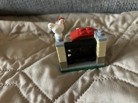 LEGO Seasonal: Easter Egg Hunt (40237)