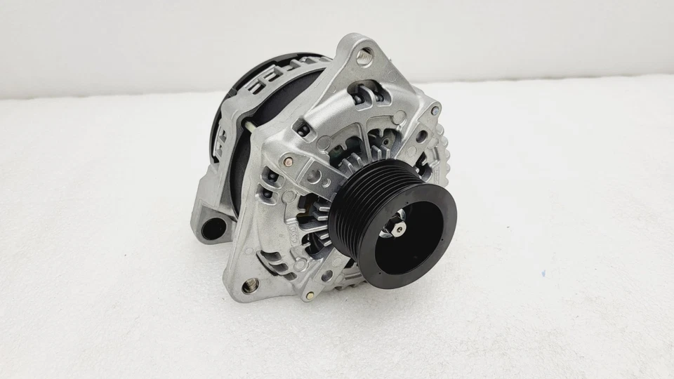 Conjunto de alternador Ford F250 F350 Super Duty 2017-2022 6,7 L HC3T-10300-GA Foto 2 de 4