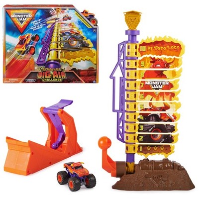 Monster Jam El Toro Loco Big Air Challenge Playset with Exclusive Monster Tru...