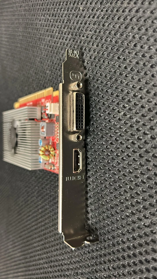 HP nVIDIA GeForce GT730 4GB DDR3 PCI-E x8 DVI HDMI 805733-001 Foto 3 de 4