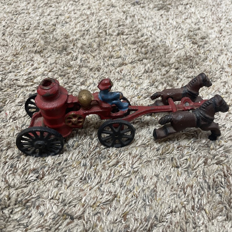 Vintage Cast Iron Fireman Horse Drawn Fire Engine Pump Wagon 2 Piece, Great Cond