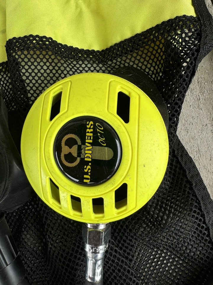 SCUBA DIVING PRE-OWNED U.S.DIVERS CONSHELF 22 FIRST STAGE, CompleteVERY GOOD! - Image 3 of 4