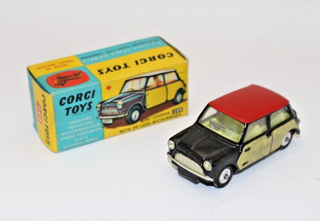 ミニカー CORCI TOYS Corgi Car Toys Mini-Cooper w/ Wickerwork Model 249 Original In Box