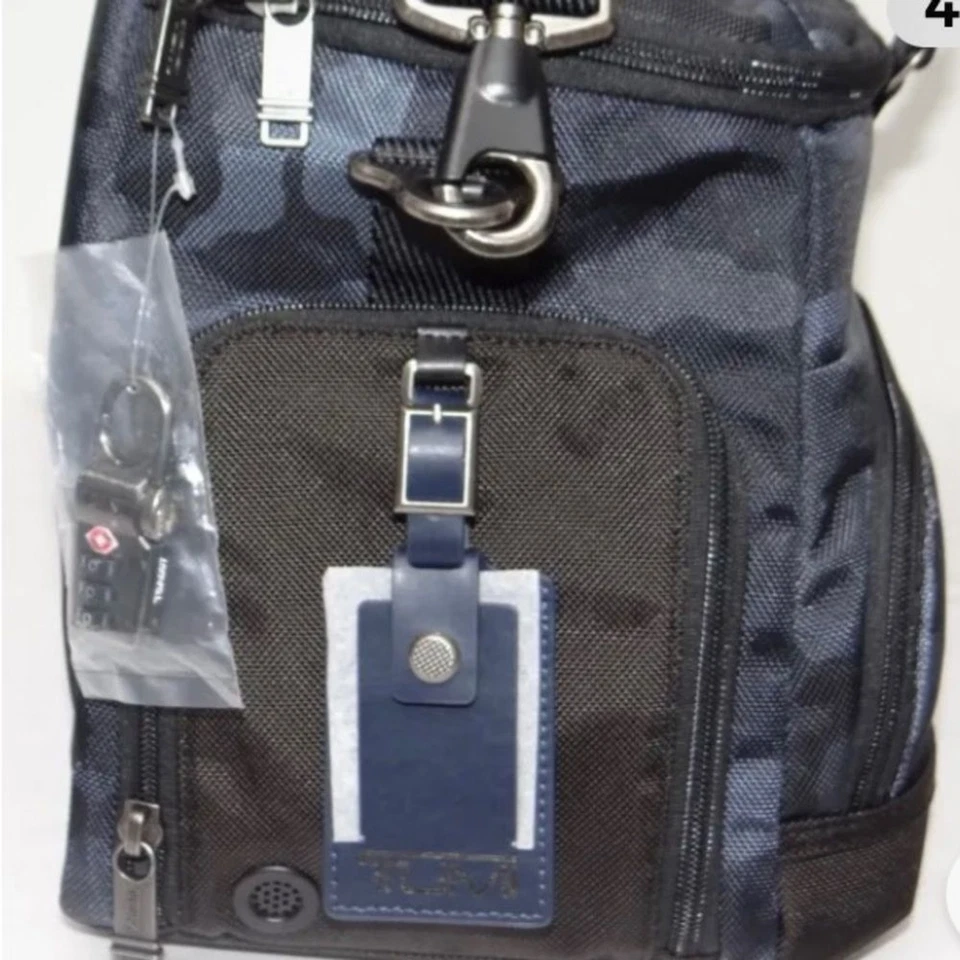 Bolso de gimnasio McMillin camuflado nuevo con etiquetas Foto 3 de 4