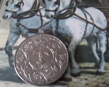 Old DG.REG FD 1977 Queen Elizabeth II Silver Jubilee Commemorative Crown Coin
