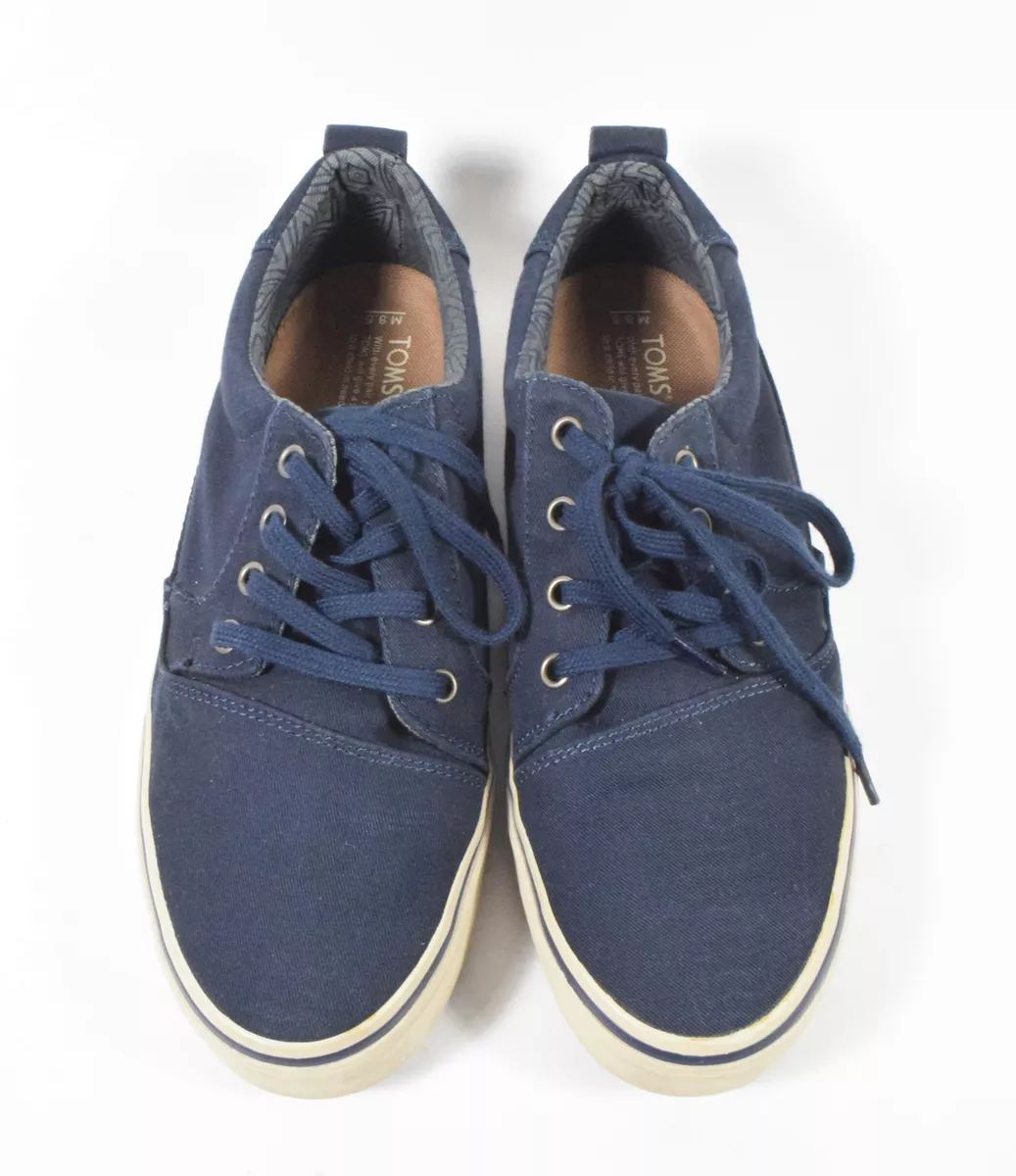 Navy lace shop toms