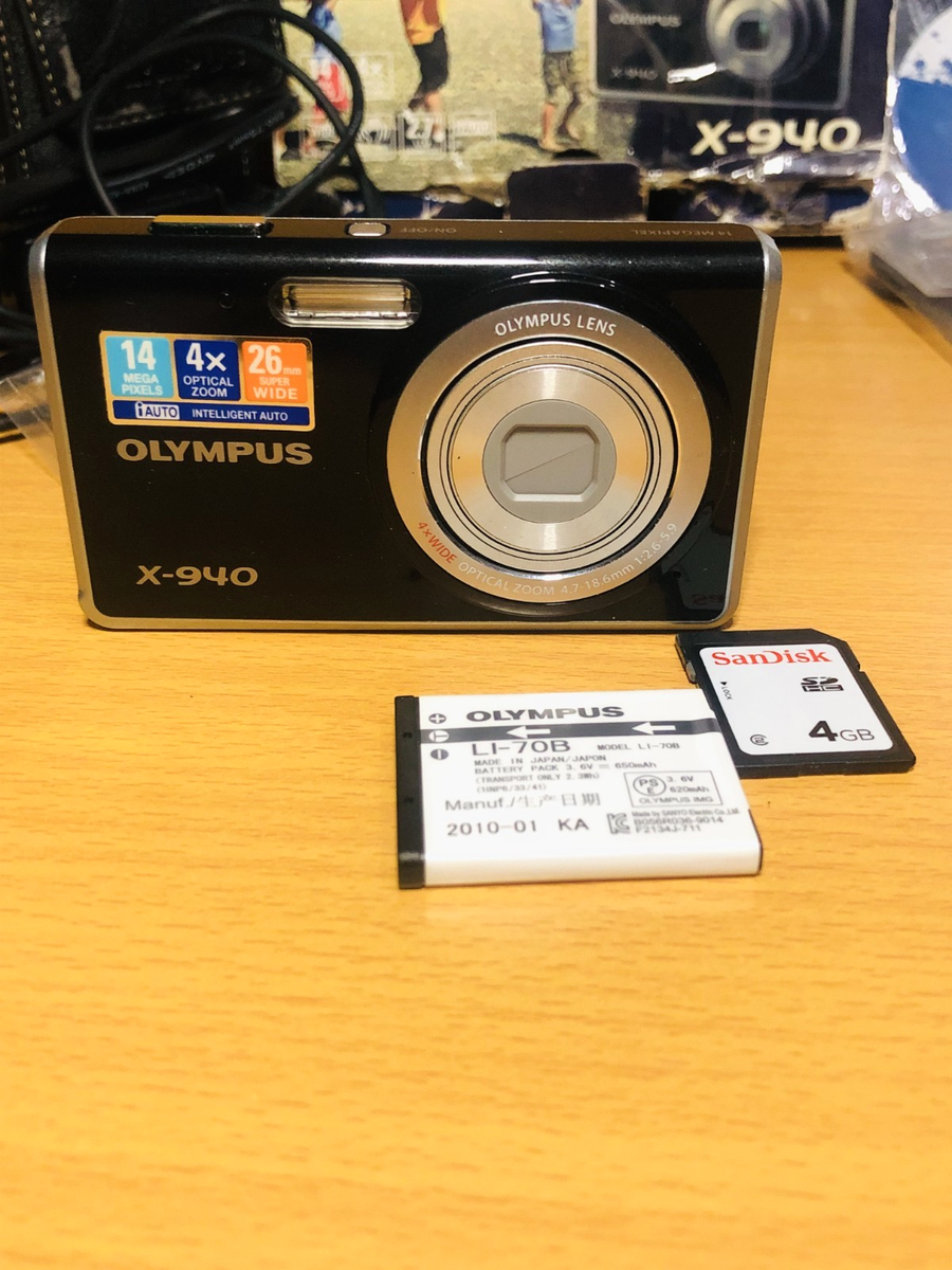 Olympus X-940 14MP Compact Digital Camera 4x Zoom Complete Kit