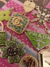 Lot of 10 Gucci   ZipperPull Charm Button 