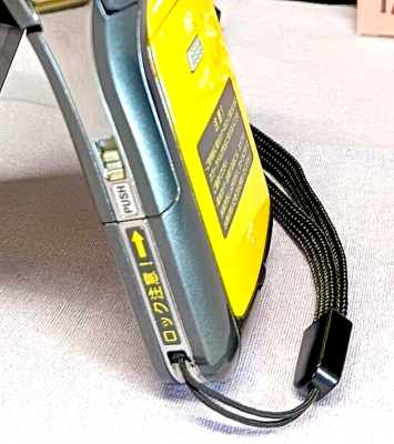 SANYO DMX-CA100 Xacti Waterproof Digital Movie Camera Yellow Japan