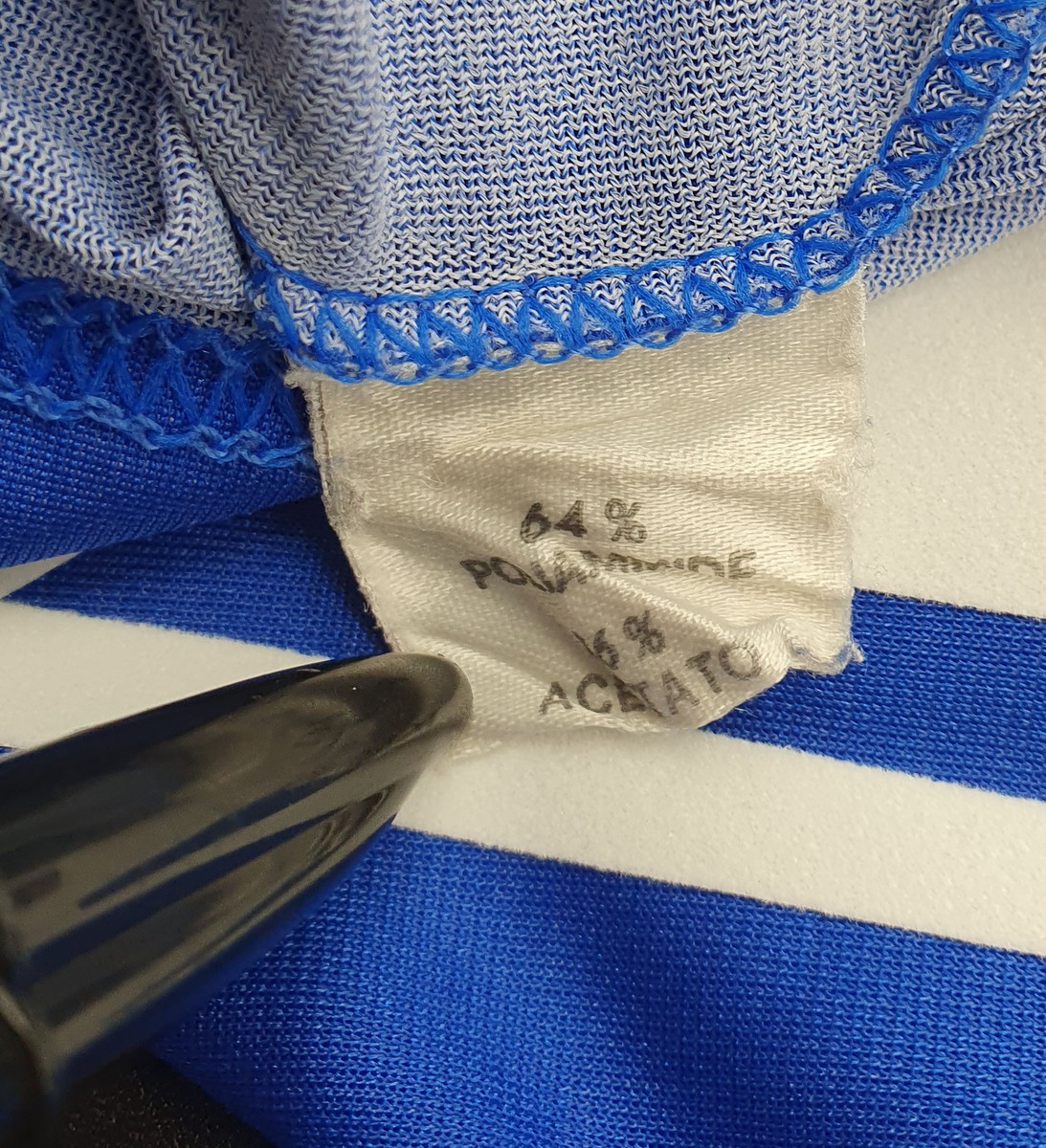 ウェア Vintage Intel Uniform\"BAGGIO\" 1998/99 BAGGIO .R #18 Italy Vintage Nike Home Football Shirt