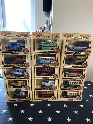 Tesco Vintage Club & Days Gone von Lledo. Noch versiegelt in Originalkartons