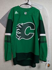 Adidas MIC,  Calgary Flames St. Patrick's Day NHL Jersey Green SZ 58, NWT