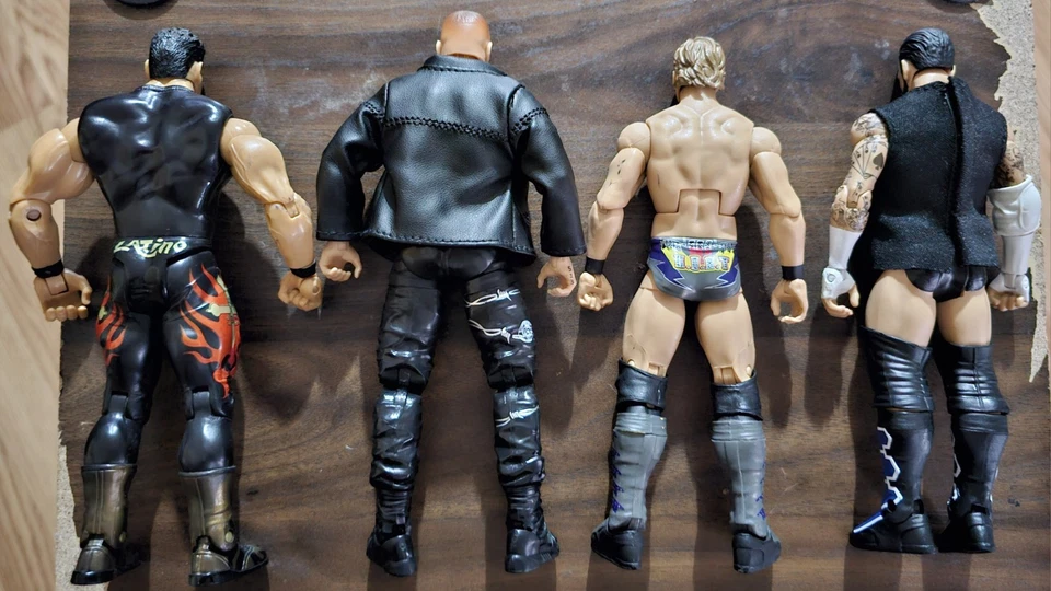 Lote solto de 4 bonecos colecionáveis de luta livre Wwe Mattel, Jakks pacote - Imagem 2 de 2