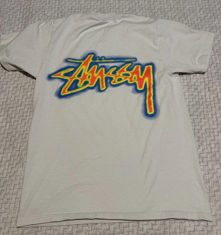 Винтажная футболка Stussy двусторонняя с радужным логотипом размер S - Изображение 3 из 4